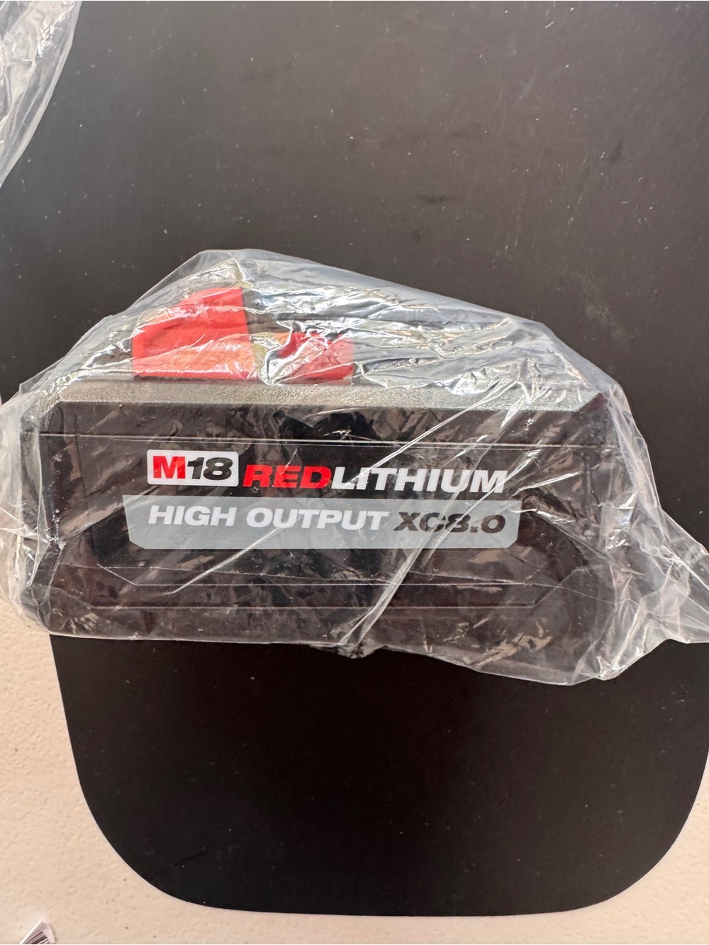 Milwaukee M18 HIGH OUTPUT XC8.0 8.0Ah Battery 48-11-1880 NEW - Picture 1 of 2